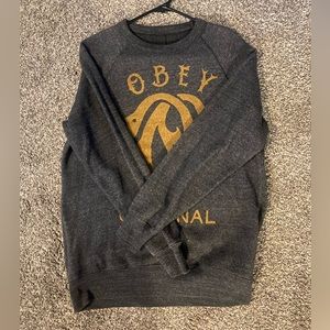 Obey sweater